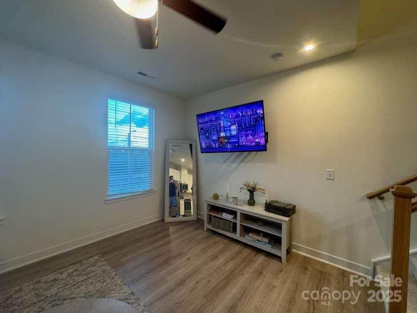 4920 Old Pineville Road, Charlotte, NC 28217.  MLS# CAR4278100, YatesRealty ID 24158. 