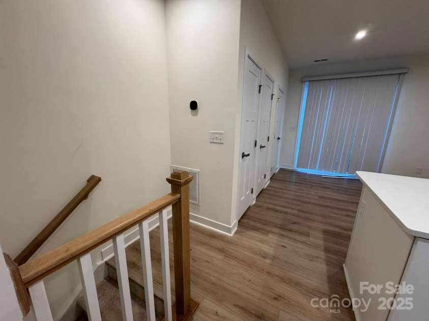 4920 Old Pineville Road, Charlotte, NC 28217.  MLS# CAR4278100, YatesRealty ID 24158. 