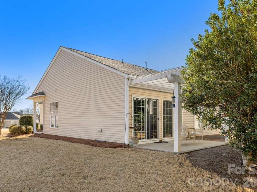 17412 Hawks View Drive, Indian Land, SC 29707.  MLS# CAR4350344, YatesRealty ID 2416. 
