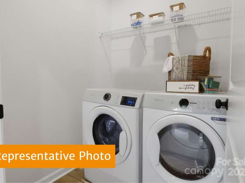 5612 Ringneck Road, Charlotte, NC 28216.  MLS# CAR4301253, YatesRealty ID 2416. Rutledge Laundry Room