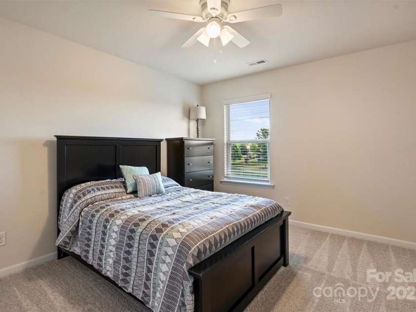 11101 Crane Creek Drive, Charlotte, NC 28278.  MLS# CAR4258259, YatesRealty ID 24160. 