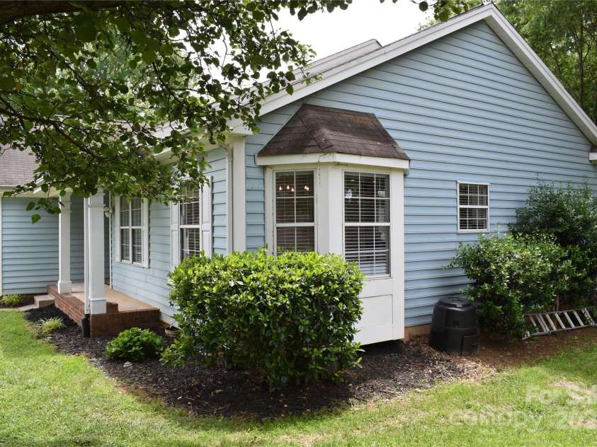 117 Blackberry Lane, Mooresville, NC 28117.  MLS# CAR4258834, YatesRealty ID 24161. 