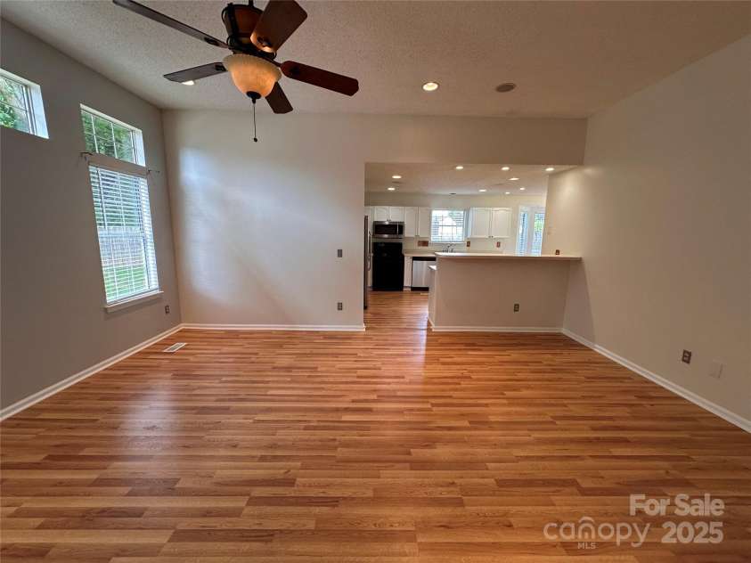 117 Blackberry Lane, Mooresville, NC 28117.  MLS# CAR4258834, YatesRealty ID 24161. Living Room