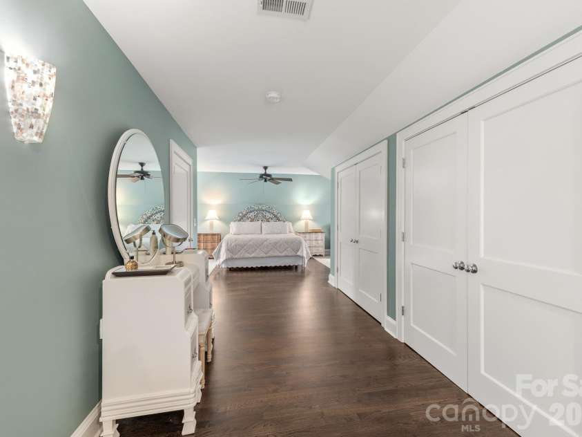 2601 5th Street, Charlotte, NC 28204.  MLS# CAR4382589, YatesRealty ID 24161. 