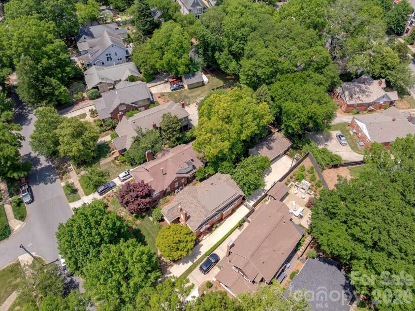 2601 5th Street, Charlotte, NC 28204.  MLS# CAR4382589, YatesRealty ID 24161. 