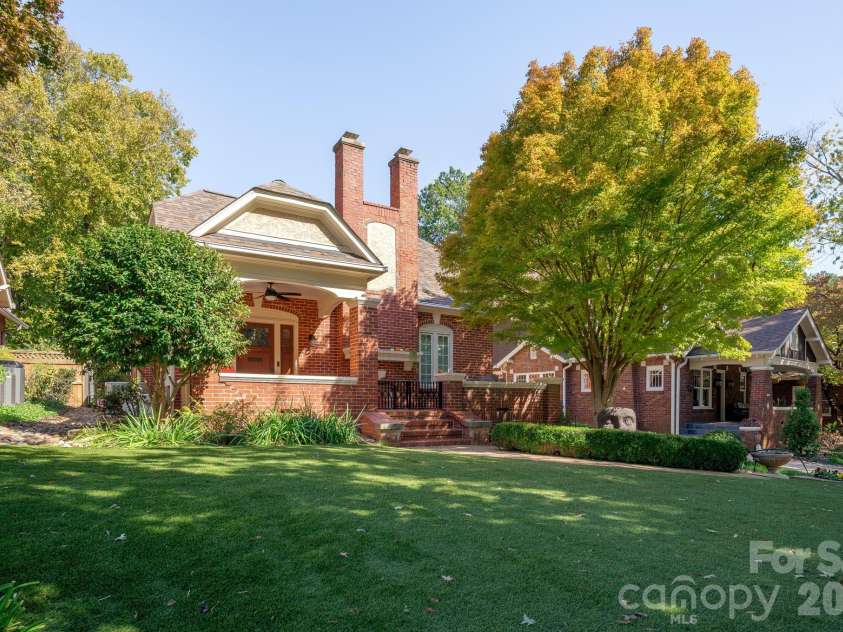 2601 5th Street, Charlotte, NC 28204.  MLS# CAR4382589, YatesRealty ID 24161. 