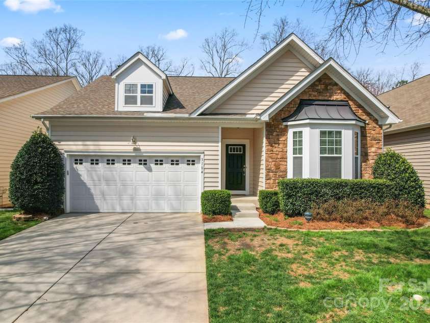 3104 Streamhaven Drive, Indian Land, SC 29707.  MLS# CAR4234401, YatesRealty ID 24162. 