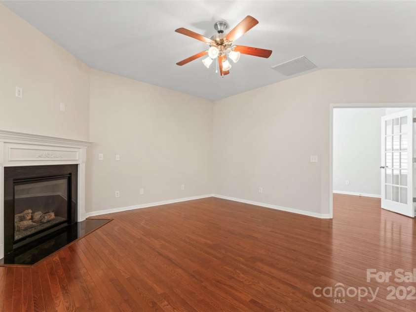 3104 Streamhaven Drive, Indian Land, SC 29707.  MLS# CAR4234401, YatesRealty ID 24162. 