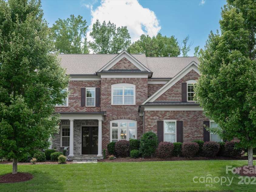 16016 Reynolds Drive, Fort Mill, SC 29707.  MLS# CAR4273415, YatesRealty ID 24163. 