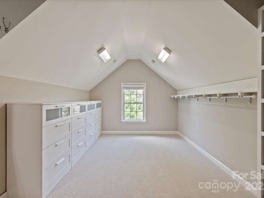 16016 Reynolds Drive, Fort Mill, SC 29707.  MLS# CAR4273415, YatesRealty ID 24163. 