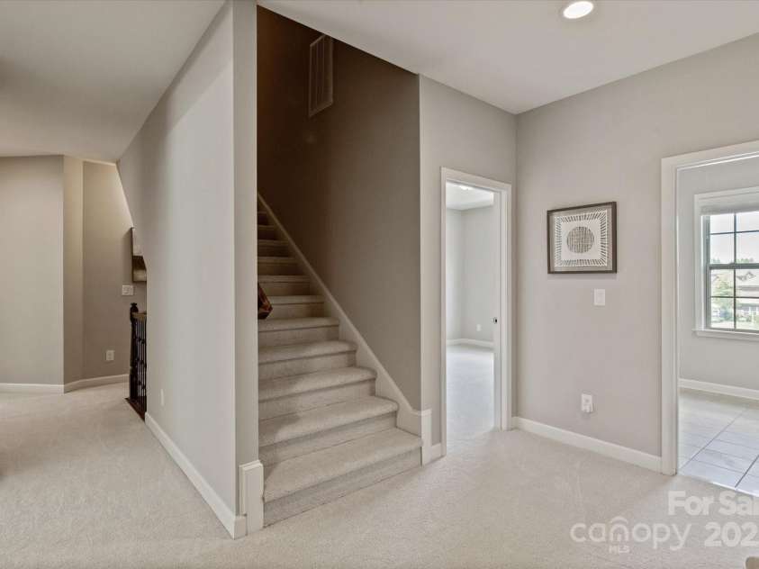 16016 Reynolds Drive, Fort Mill, SC 29707.  MLS# CAR4273415, YatesRealty ID 24163. 