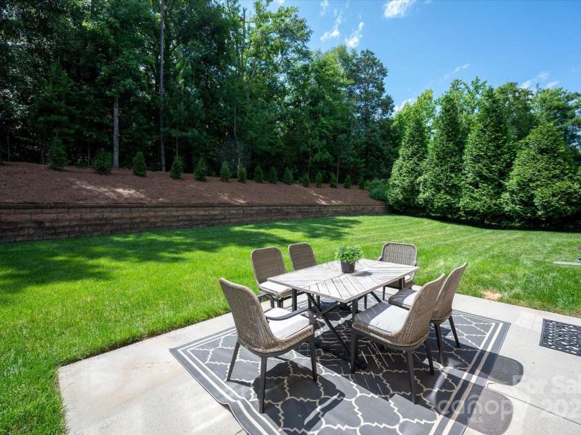 16016 Reynolds Drive, Fort Mill, SC 29707.  MLS# CAR4273415, YatesRealty ID 24163. 