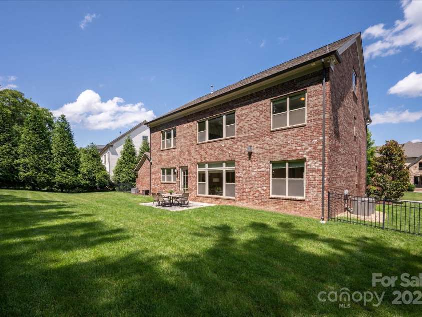 16016 Reynolds Drive, Fort Mill, SC 29707.  MLS# CAR4273415, YatesRealty ID 24163. 