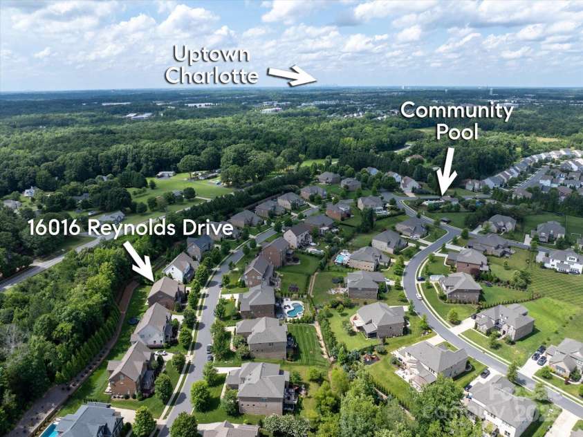 16016 Reynolds Drive, Fort Mill, SC 29707.  MLS# CAR4273415, YatesRealty ID 24163. 