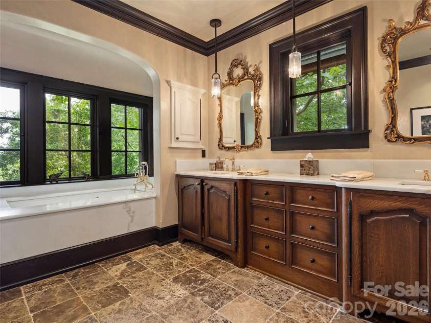 1929 Tree View Trail, Arden, NC 28704.  MLS# CAR4380679, YatesRealty ID 24165. 
