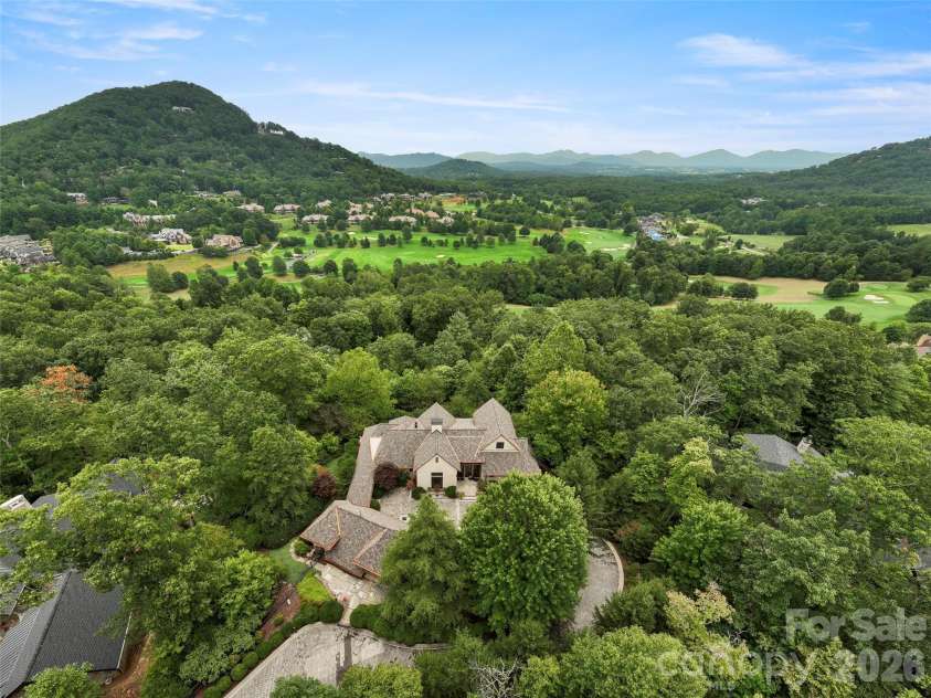 1929 Tree View Trail, Arden, NC 28704.  MLS# CAR4380679, YatesRealty ID 24165. 