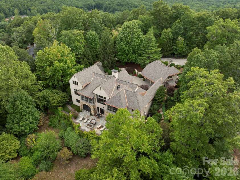 1929 Tree View Trail, Arden, NC 28704.  MLS# CAR4380679, YatesRealty ID 24165. 