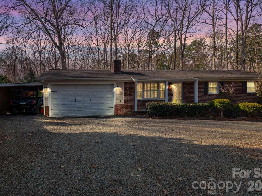 127 Possum Road, Mount Gilead, NC 27306.  MLS# CAR4354159, YatesRealty ID 24167. 