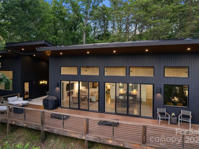 7 & 9 Big Rocky Top Drive, Weaverville, NC 28787.  MLS# CAR4260430, YatesRealty ID 24168. 