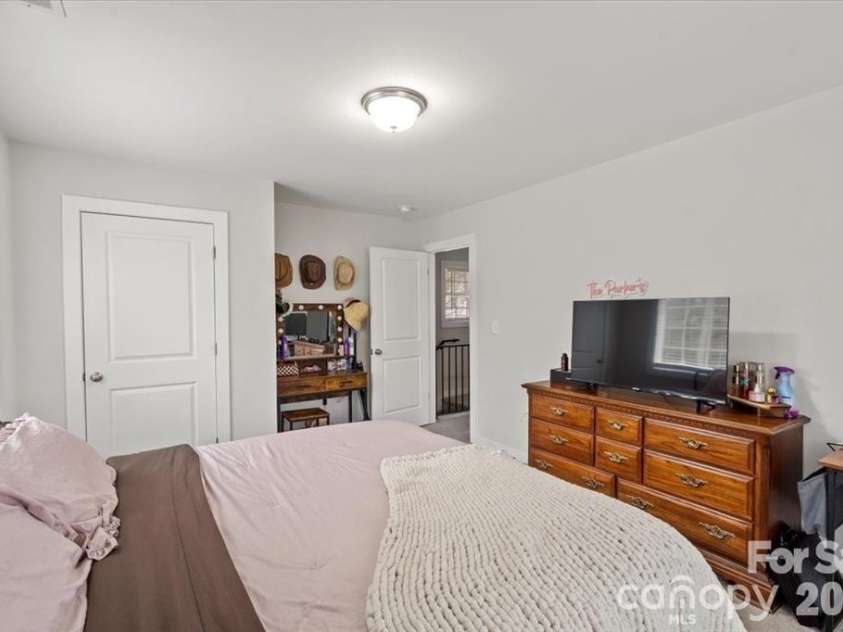 305 Wingate Court, Shelby, NC 28152.  MLS# CAR4371452, YatesRealty ID 24169. 