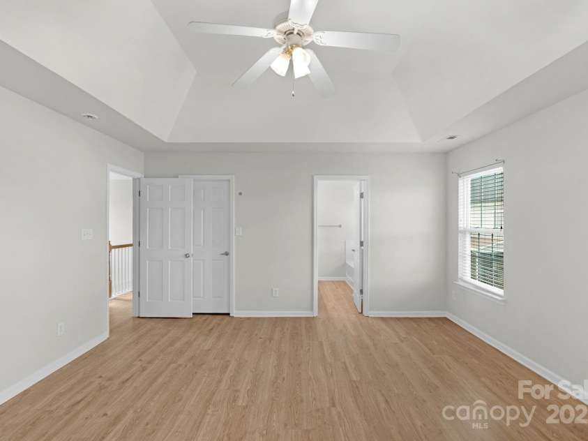 7027 Napton Court, Charlotte, NC 28213.  MLS# CAR4315072, YatesRealty ID 2417. 