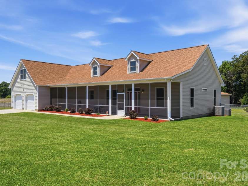 4415 Old Monroe Marshville Road, Wingate, NC 28174.  MLS# CAR4383340, YatesRealty ID 24170. 