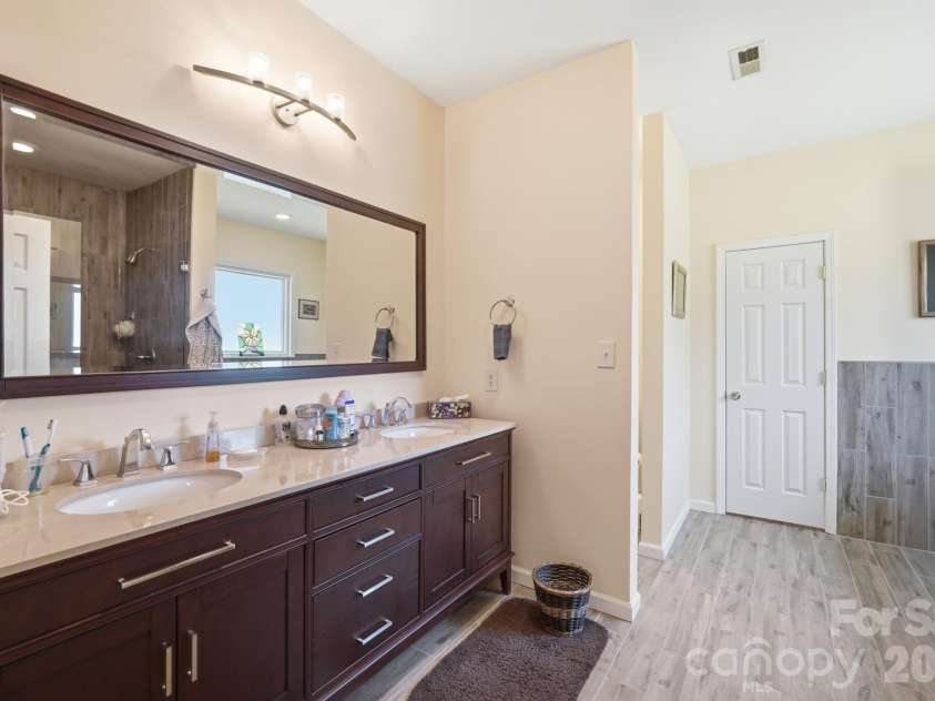 4415 Old Monroe Marshville Road, Wingate, NC 28174.  MLS# CAR4383340, YatesRealty ID 24170. 