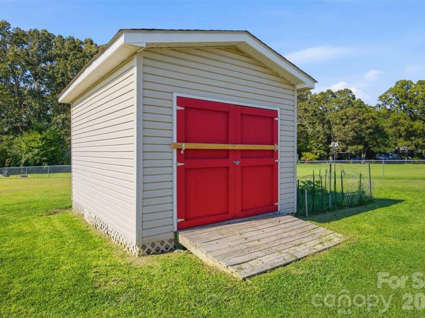4415 Old Monroe Marshville Road, Wingate, NC 28174.  MLS# CAR4421538, YatesRealty ID 24170. 