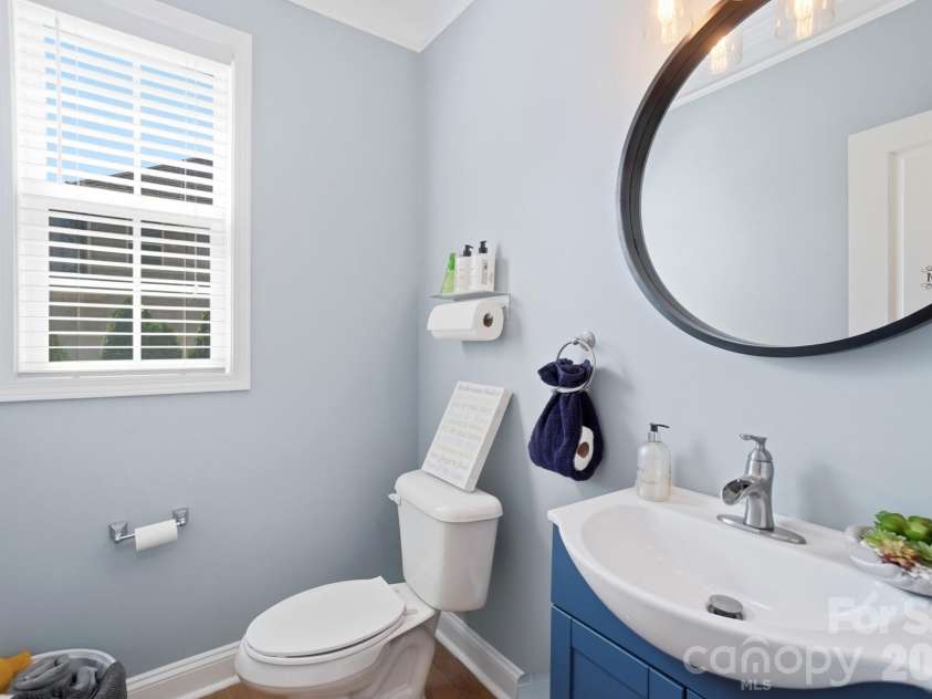 5305 Radcliffe Drive, Waxhaw, NC 28173.  MLS# CAR4382149, YatesRealty ID 24171. 