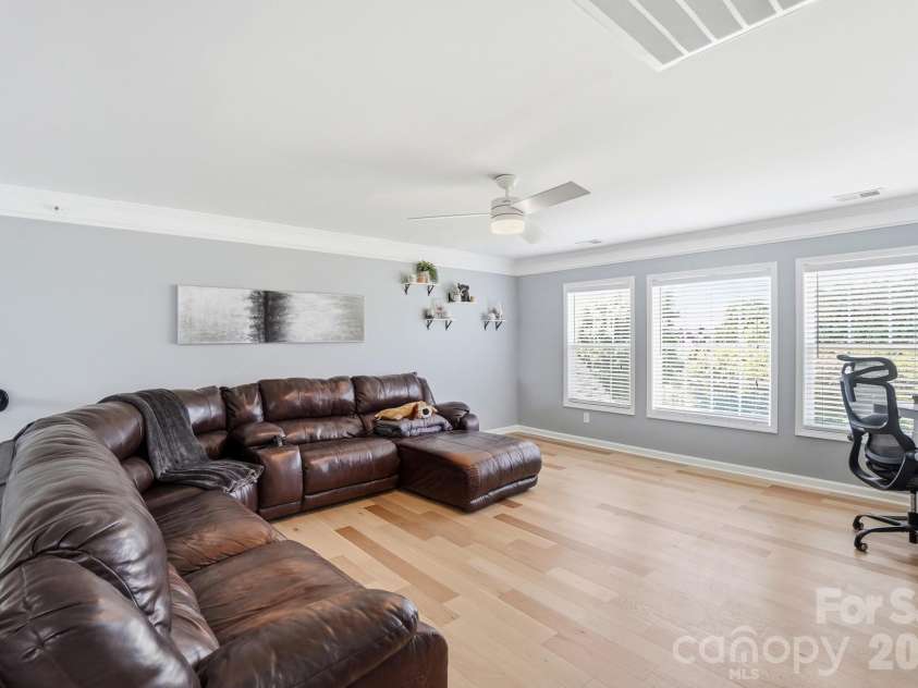 5305 Radcliffe Drive, Waxhaw, NC 28173.  MLS# CAR4382149, YatesRealty ID 24171. 