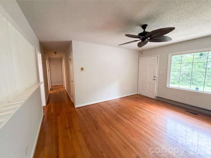 318 Mitchell Street, Belmont, NC 28012.  MLS# CAR4384963, YatesRealty ID 24172. 