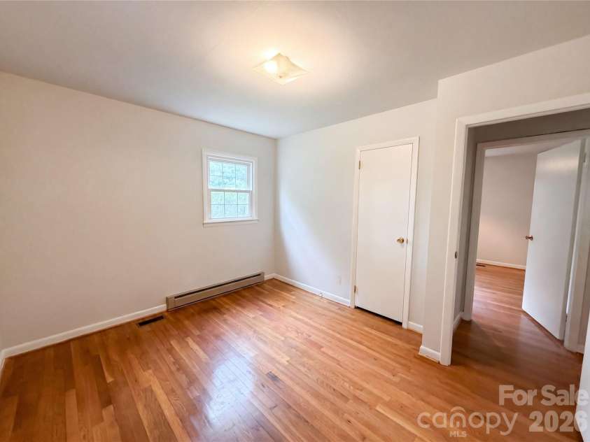 318 Mitchell Street, Belmont, NC 28012.  MLS# CAR4384963, YatesRealty ID 24172. 