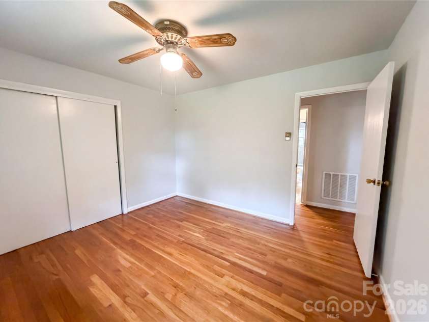 318 Mitchell Street, Belmont, NC 28012.  MLS# CAR4384963, YatesRealty ID 24172. 