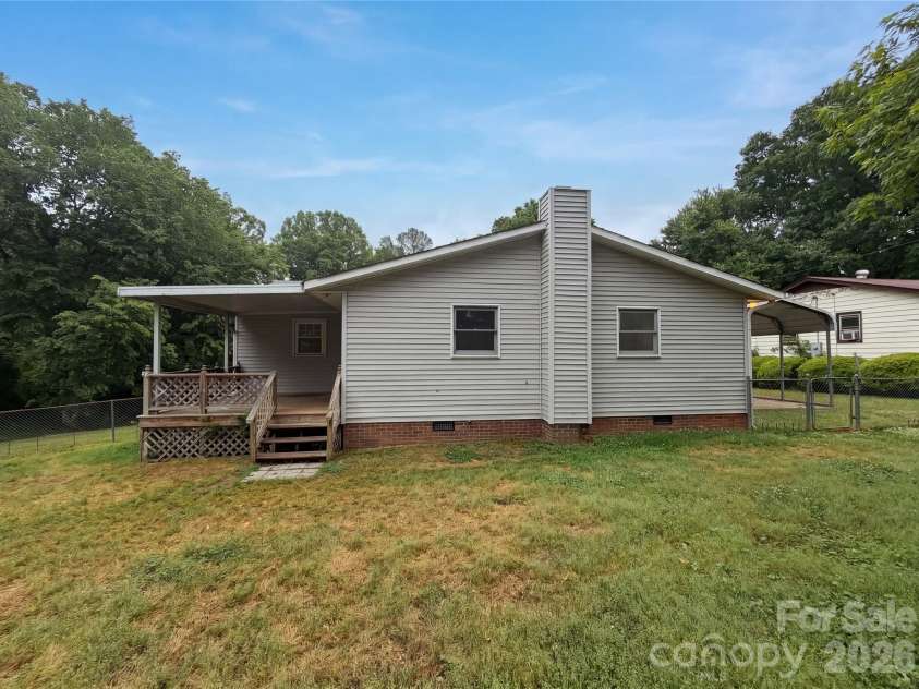 318 Mitchell Street, Belmont, NC 28012.  MLS# CAR4384963, YatesRealty ID 24172. 