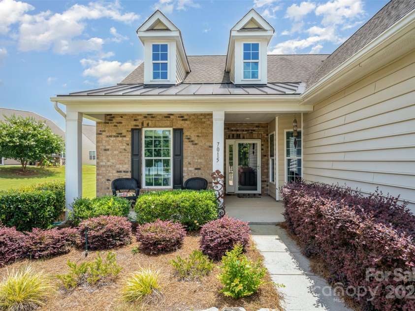 7015 Gracefield Lane, Fort Mill, SC 29707.  MLS# CAR4277442, YatesRealty ID 24172. 