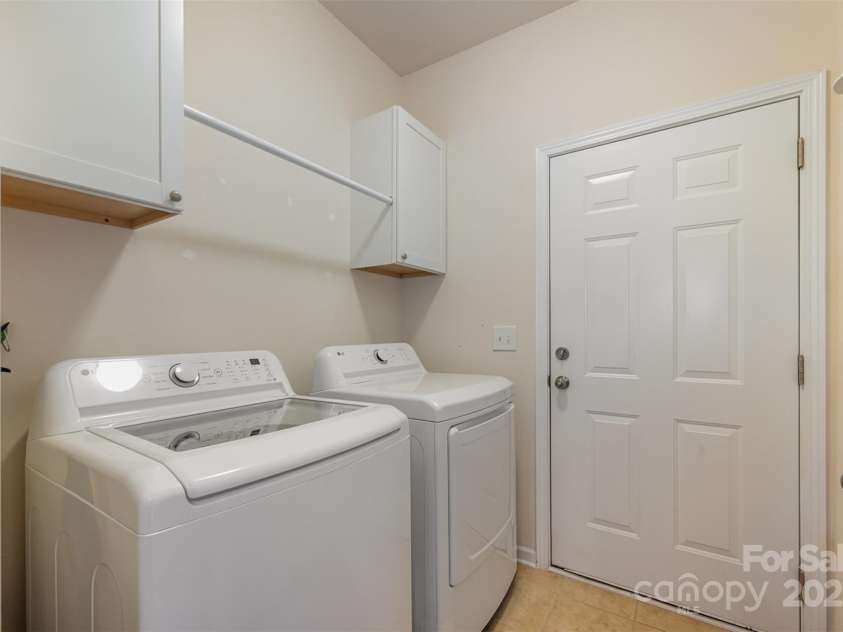 7015 Gracefield Lane, Fort Mill, SC 29707.  MLS# CAR4277442, YatesRealty ID 24172. 