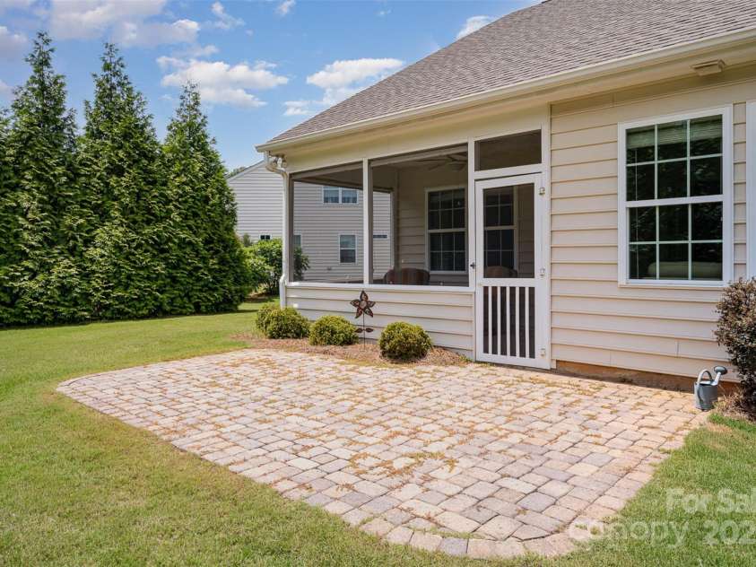 7015 Gracefield Lane, Fort Mill, SC 29707.  MLS# CAR4277442, YatesRealty ID 24172. 