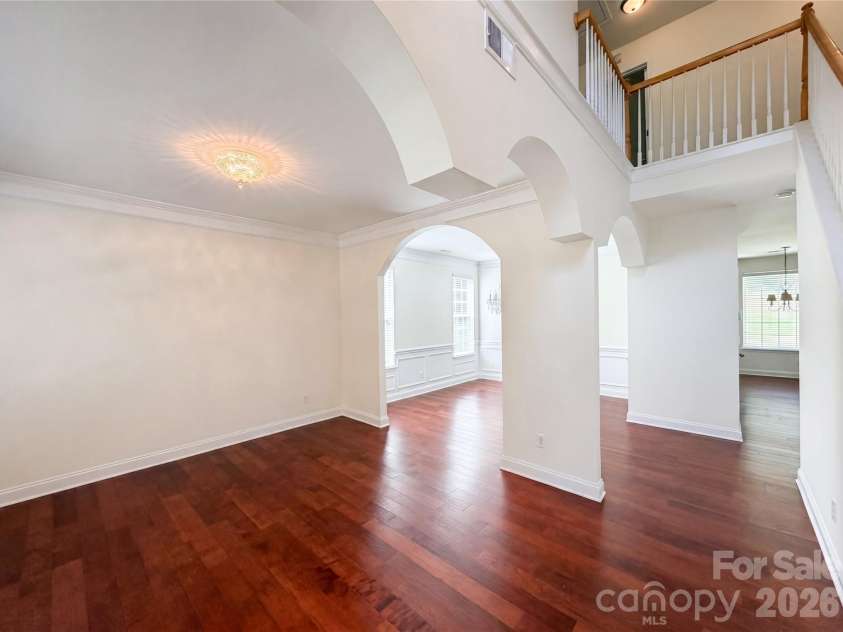 10050 Montrose Drive, Charlotte, NC 28269.  MLS# CAR4383800, YatesRealty ID 24173. 