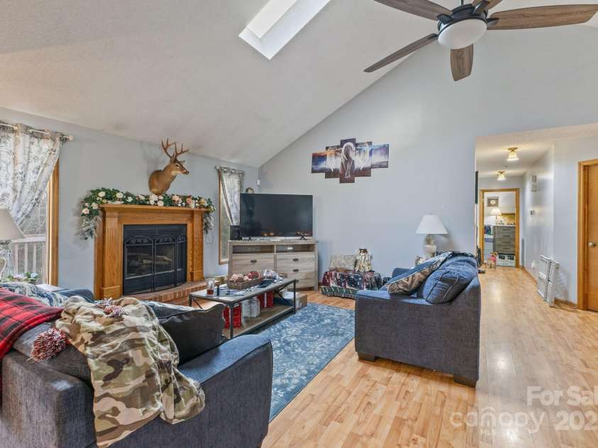 3777 Rain Valley Drive, Hudson, NC 28638.  MLS# CAR4242028, YatesRealty ID 24173. 