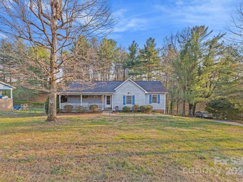 3777 Rain Valley Drive, Hudson, NC 28638.  MLS# CAR4242028, YatesRealty ID 24173. 