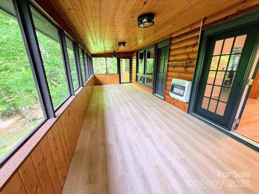 471 Highlands View Road, Highlands, NC 28741.  MLS# CAR4267272, YatesRealty ID 24174. 