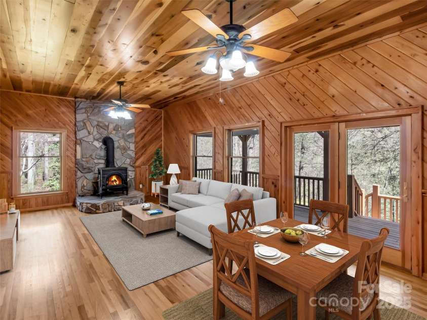 100 Tsali Drive, Waynesville, NC 28785.  MLS# CAR4244909, YatesRealty ID 24175. Staged main living area