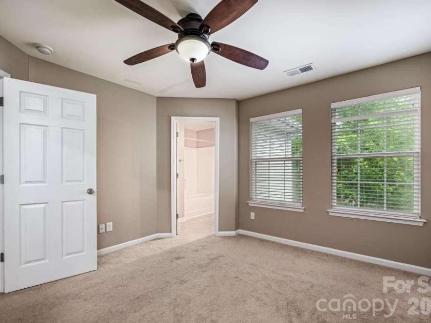 17439 Caldwell Track Drive, Cornelius, NC 28031.  MLS# CAR4377822, YatesRealty ID 24176. 