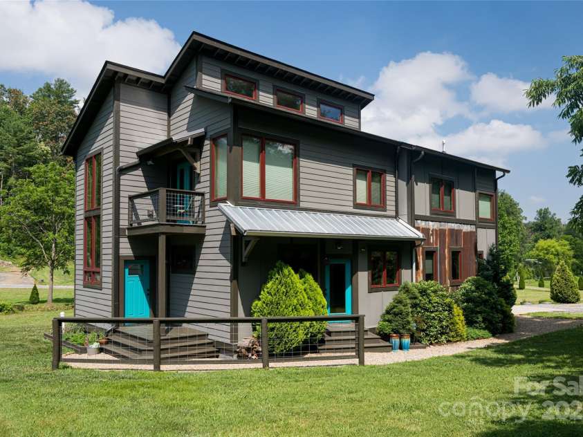 43 Upper Herron Cove Road, Weaverville, NC 28787.  MLS# CAR4269442, YatesRealty ID 24178. 