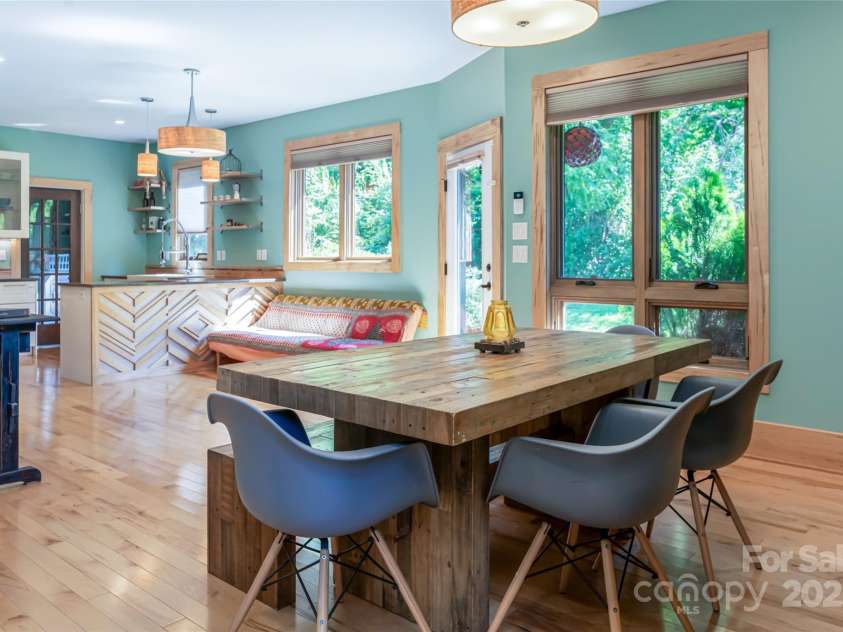 43 Upper Herron Cove Road, Weaverville, NC 28787.  MLS# CAR4269442, YatesRealty ID 24178. 