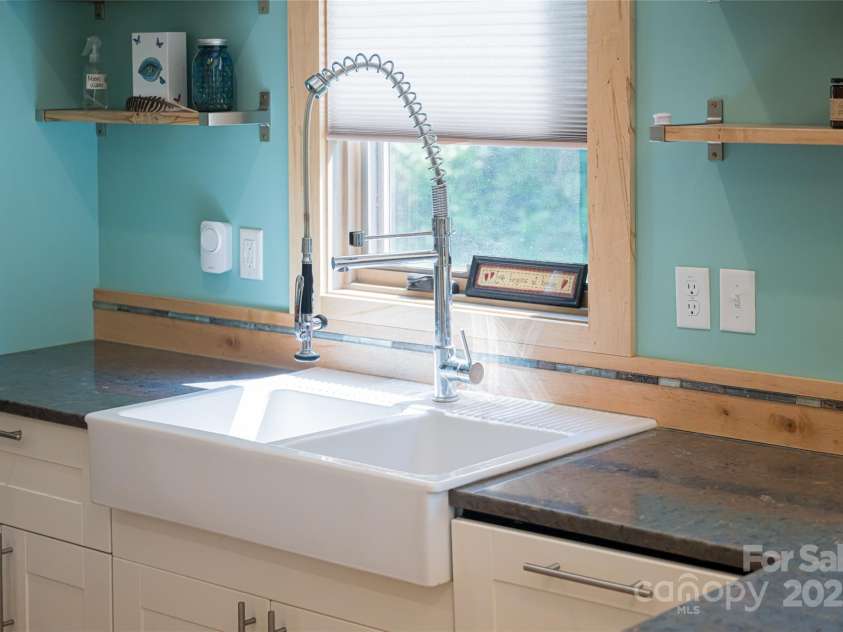 43 Upper Herron Cove Road, Weaverville, NC 28787.  MLS# CAR4269442, YatesRealty ID 24178. 