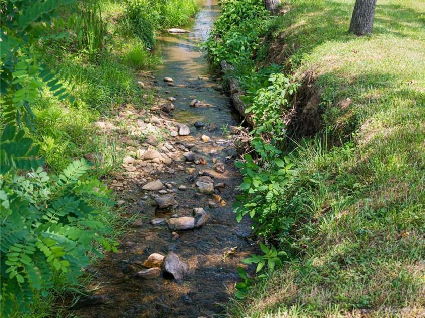 43 Upper Herron Cove Road, Weaverville, NC 28787.  MLS# CAR4269442, YatesRealty ID 24178. 