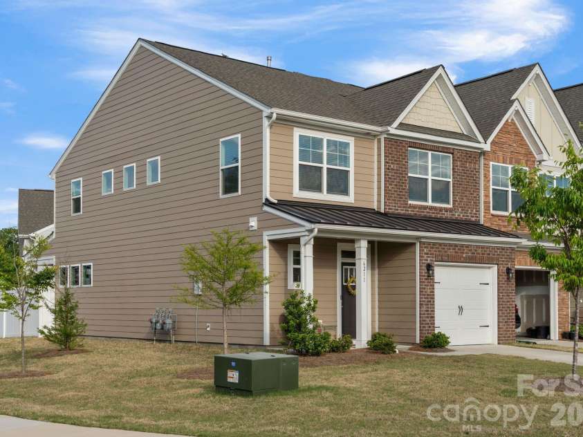 6211 Nandina Drive, Harrisburg, NC 28075.  MLS# CAR4373605, YatesRealty ID 24178. 