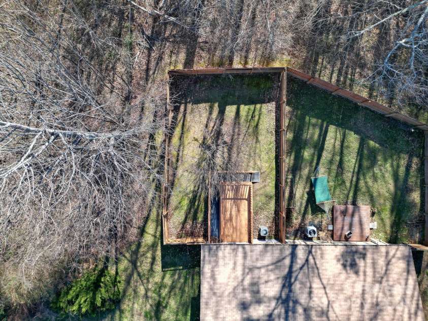 125 Freedom Road, Hendersonville, NC 28792.  MLS# CAR4329667, YatesRealty ID 2418. Fenced Back Yard!!!