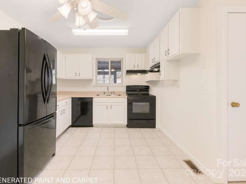 125 Freedom Road, Hendersonville, NC 28792.  MLS# CAR4329667, YatesRealty ID 2418. Virtual Updates to show change in wall color, cabinets and flooring.